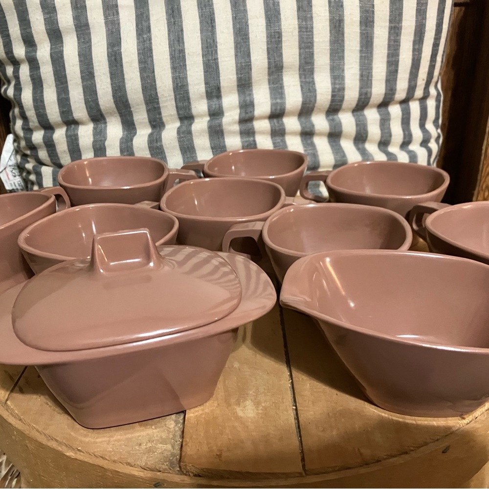 Vintage Set of 8 cups, Sugar, and Creamer Melmac Harmony House